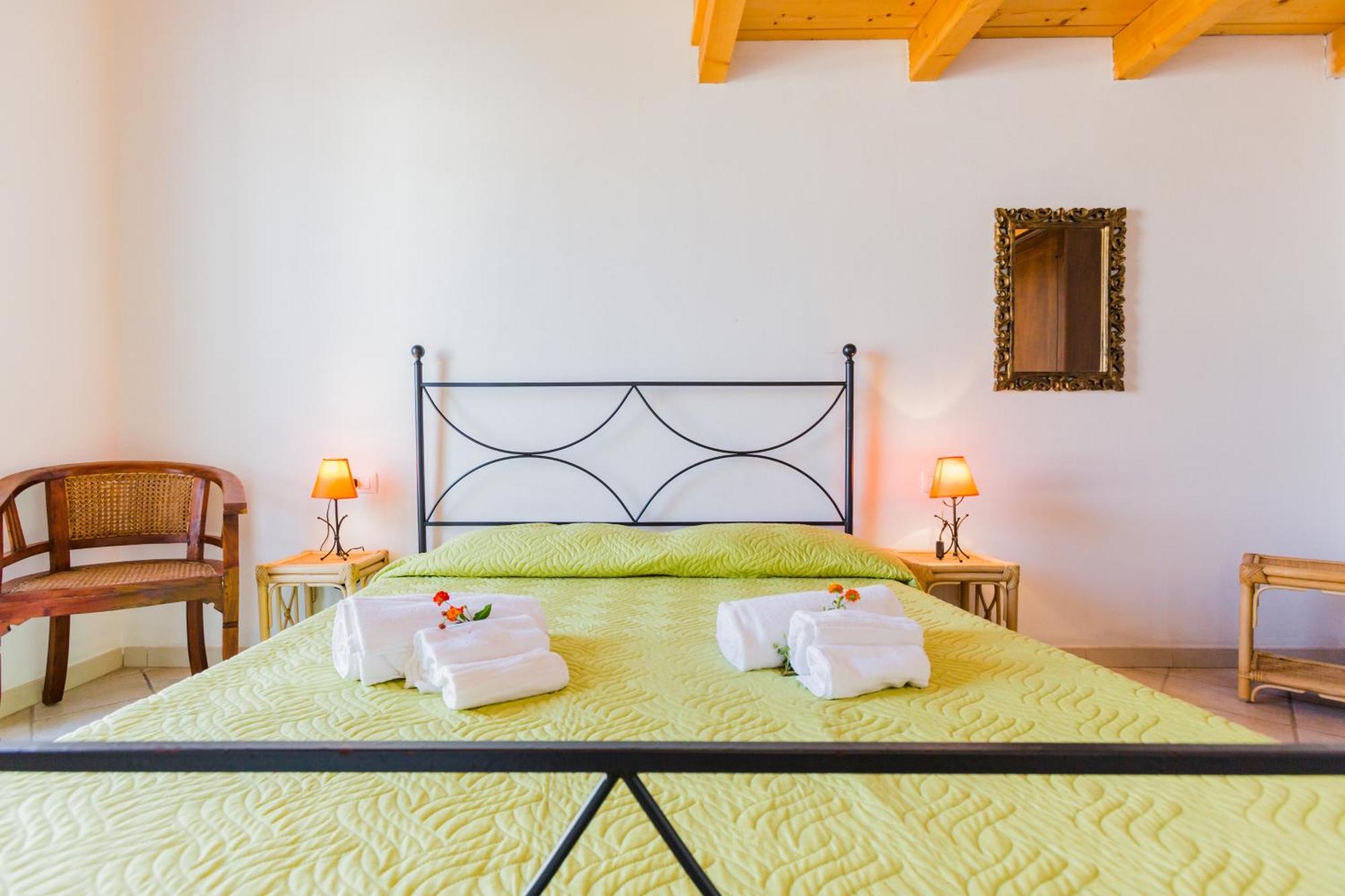 Residence Fior Di Sulcis Calasetta Eksteriør billede